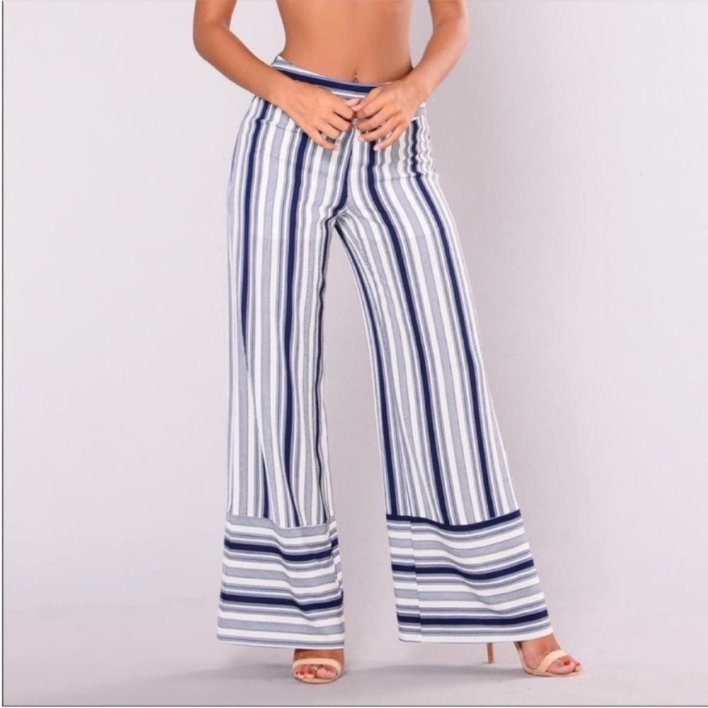 By&By stretchy flare womens pants xs striped detail BNWT